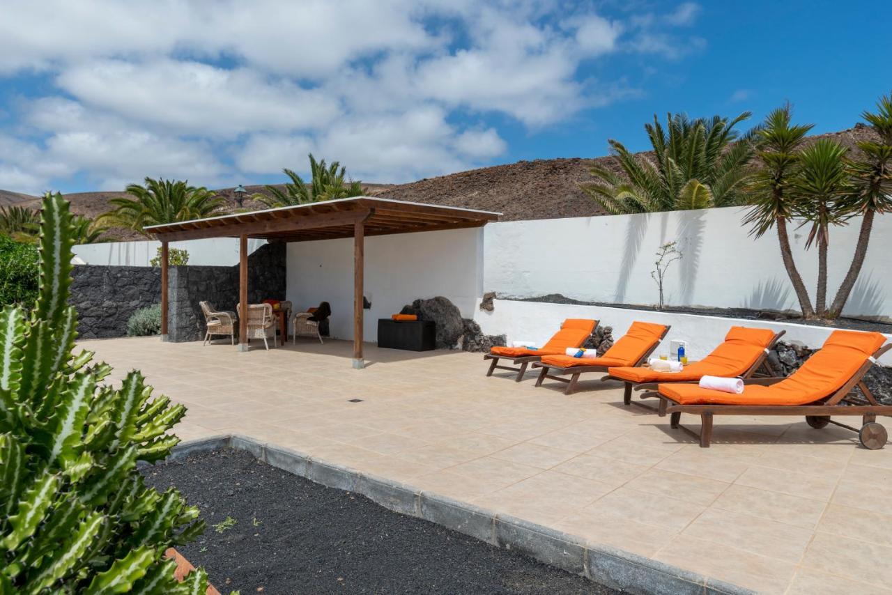 Апартаменты Casa Monicha Коста-Тегисе Экстерьер фото